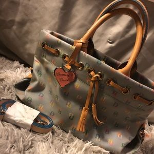 Dooney and Bourke signature tote